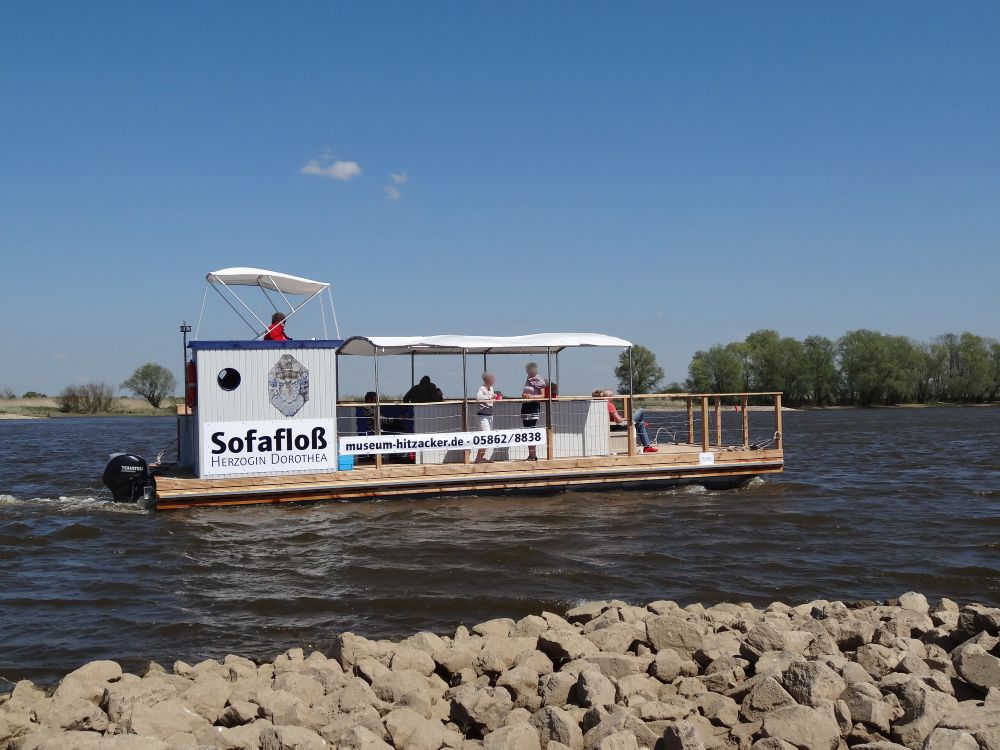 Sofafloß Herzogin Dorothea - Lebendiges Museum auf der Elbe